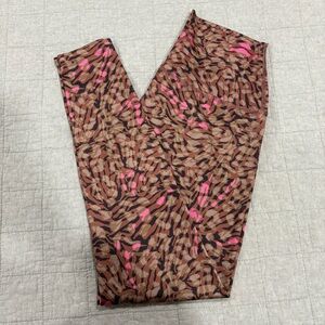 Beyond Yoga Abstract Pink and Brown Leggings